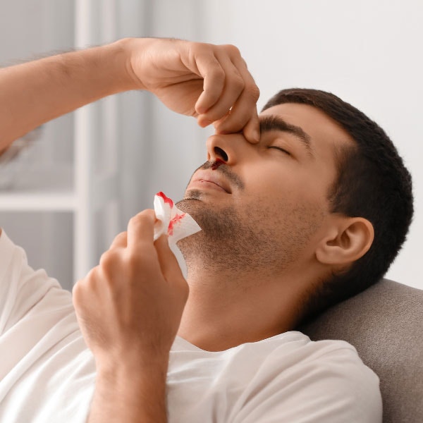 Quelles sont les causes d'un saignement de nez ?